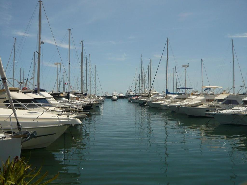 Charmant 2P Vue Mer Face Au Port De Golfe Juan Golfe-Juan Exterior photo